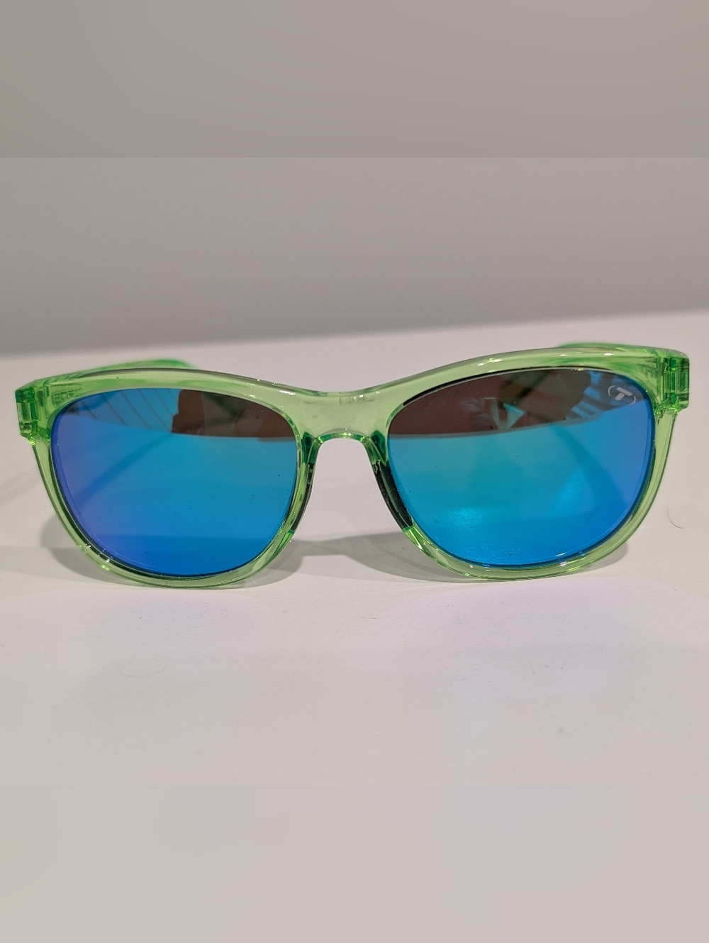 Tifosi Optics Swank Sunglasses Lime Green Frame & Blue Lenses